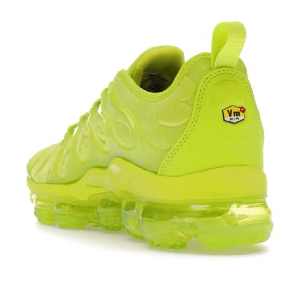 Nike Air VaporMax Plus Lime Green Shoes - Picture 2 of 16